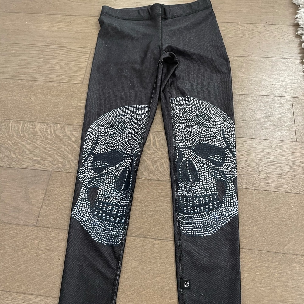 Terez Crystal Skull Leggings
